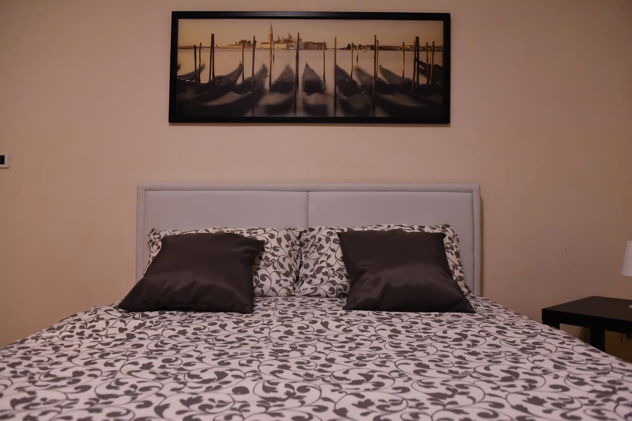4You Apartments - Ponti Romani Padua Buitenkant foto